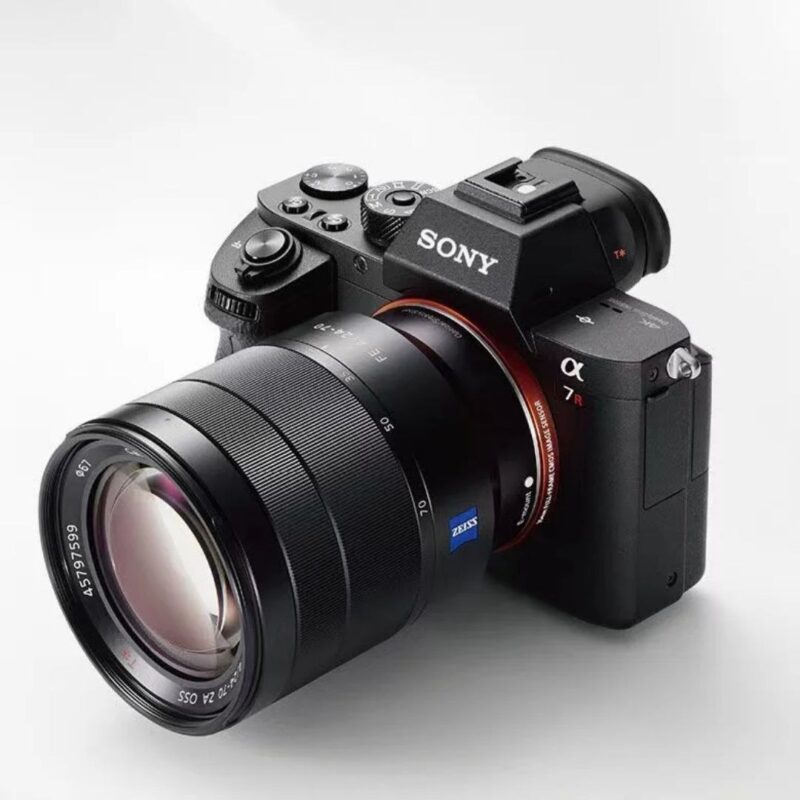 Sony Alpha a7R : La Puissance de la Plein Format pour des Images d'une Clarté Époustouflante !